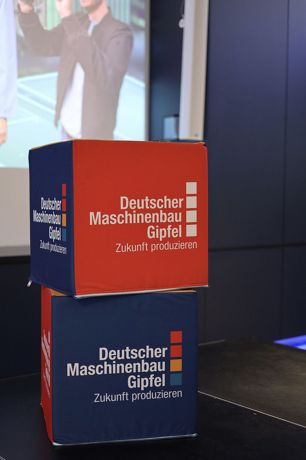 IMPRESSIONEN 13. MASCHINENBAU-GIPFEL SALON